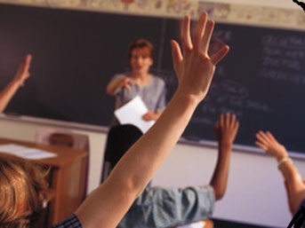 Etkili Sınıf Yönetimi ve Öğretmen – Öğrenci ilişkisi Nasıl ,Olmalı